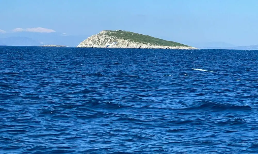 a small island in the middle of the ocean
