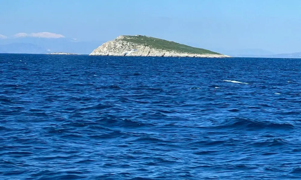 a small island in the middle of the ocean