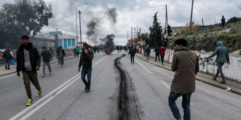 Επεισόδια στη Μόρια με μετανάστες